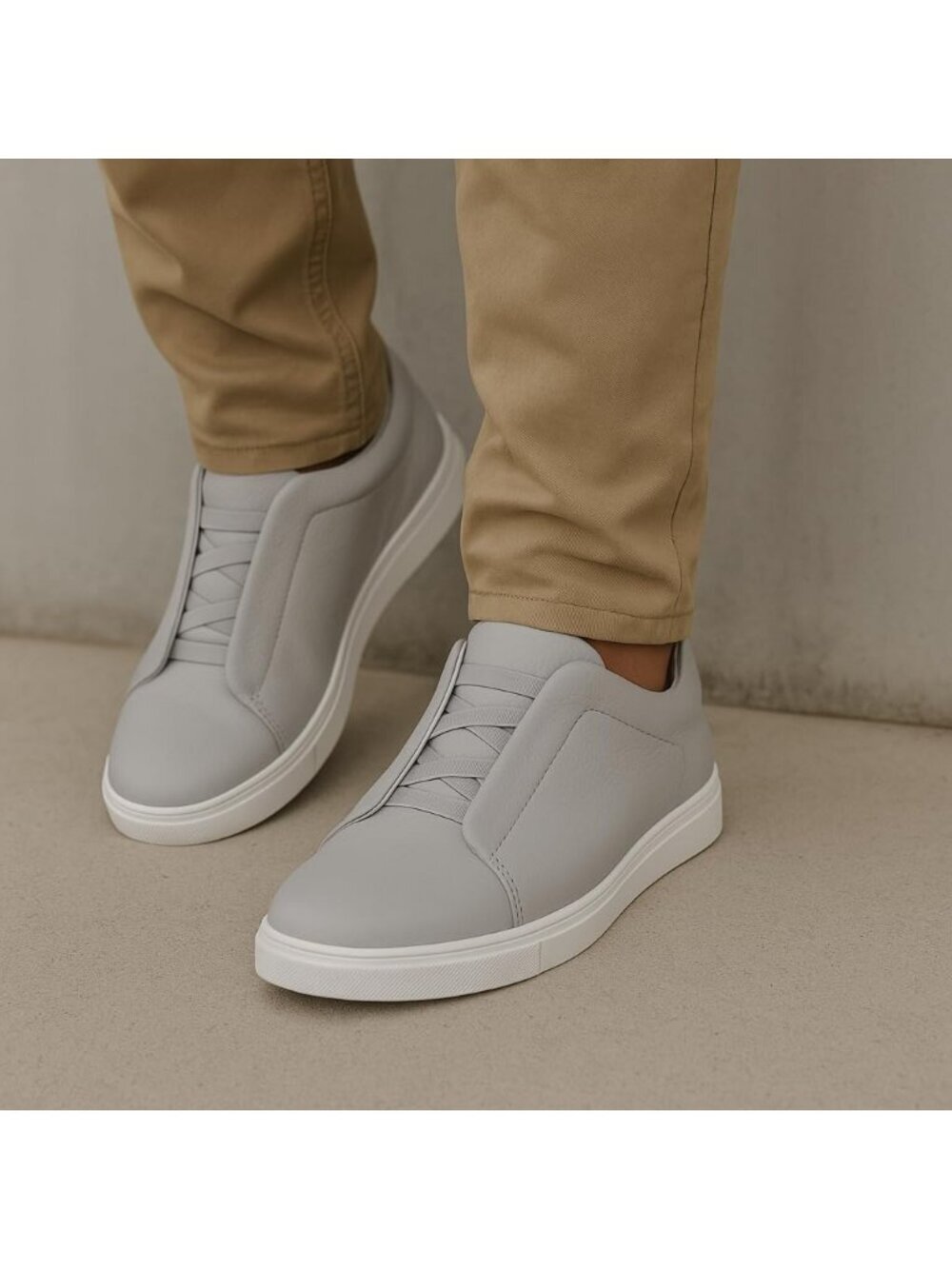Men's Grey Rubber Memory Foam Insole Lightweight Stylish Everyday Sneakers - Picture 2 of 2